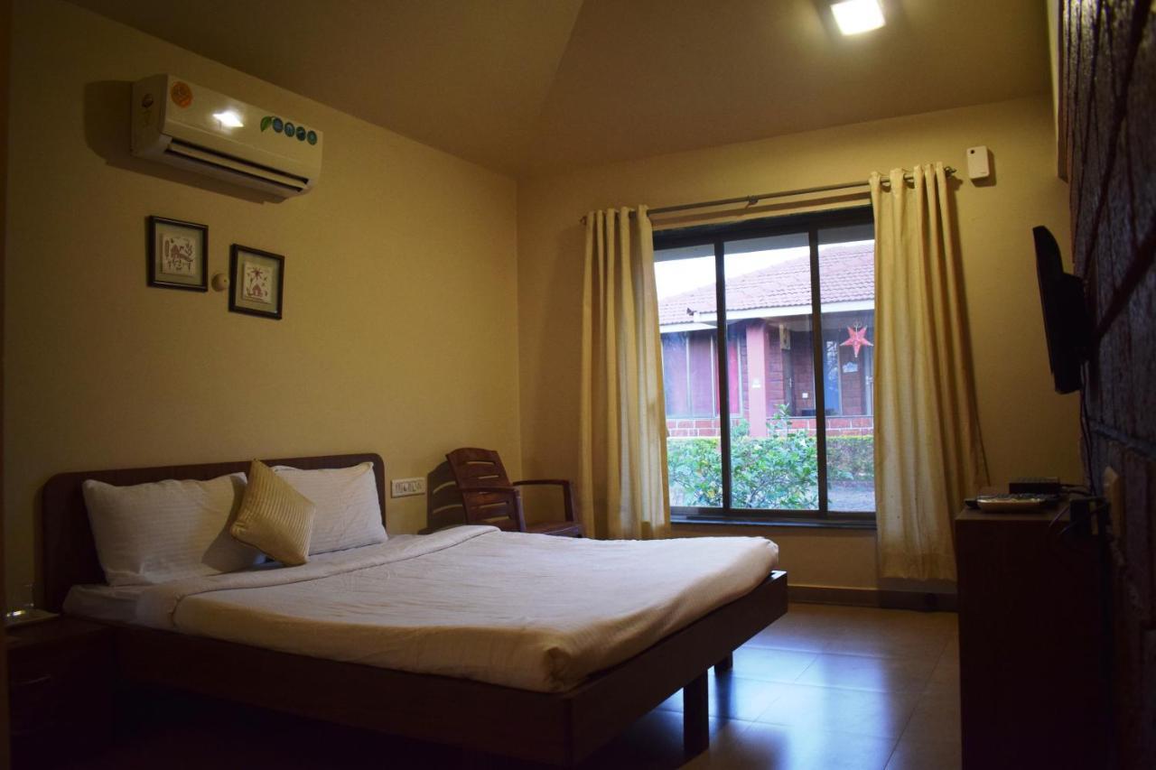Regenta Resort Mango Village Guhagar Kudān Εξωτερικό φωτογραφία